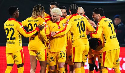 Aslan, kayıpsız çeyrek finalde