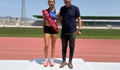 Ada’ya rekor dayanmıyor