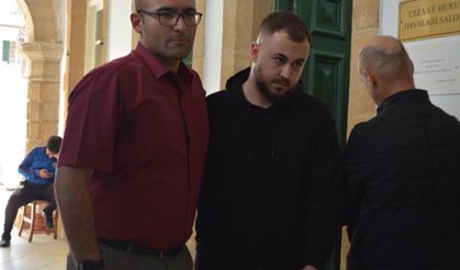 Derbi sonrası bıçaklı saldırı