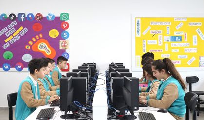 Dr. Suat Günsel Bursu artık üniversite eğitimini de kapsayacak