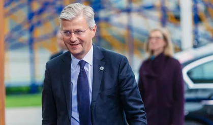 Lacroix temaslarda bulunacak