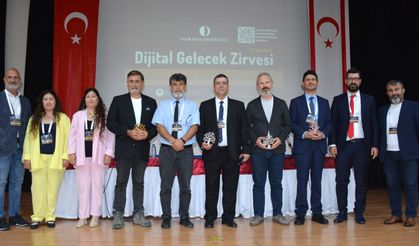 Dijital Geleceğe Yön Veren Zirve Yakın Doğu Üniversitesi’nde yapıldı!