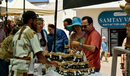 Lefke Ceviz Festivali'yle şenlendi
