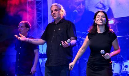Erdinç Gündüz, adını taşıyan meydanda Sıla 4 şarkılarıyla anıldı