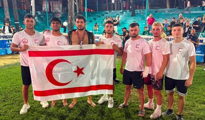 KKTC güreşinde büyük başarı