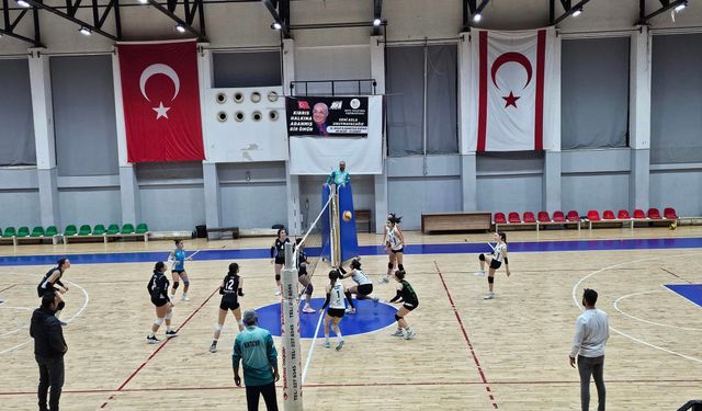 Voleybolda hafta büyükler maçlarıyla başlayacak