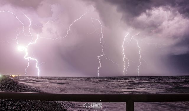 Rum Meteoroloji Dairesi yarın akşam için sarı uyarı yayınladı