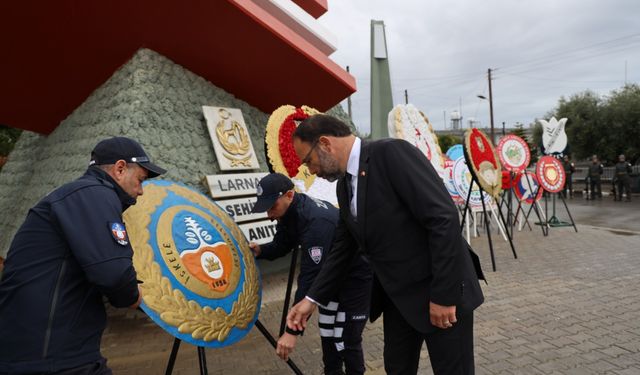 Larnaka şehitleri anıldı