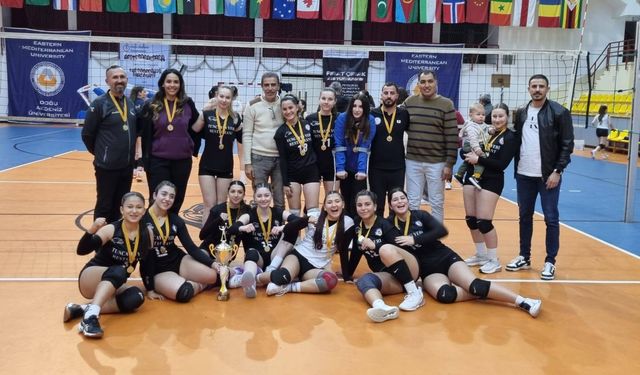 U18 Kızlar Ligi Şampiyonu DAÜ