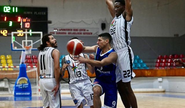 Akdeniz’in ödü koptu: 52-49