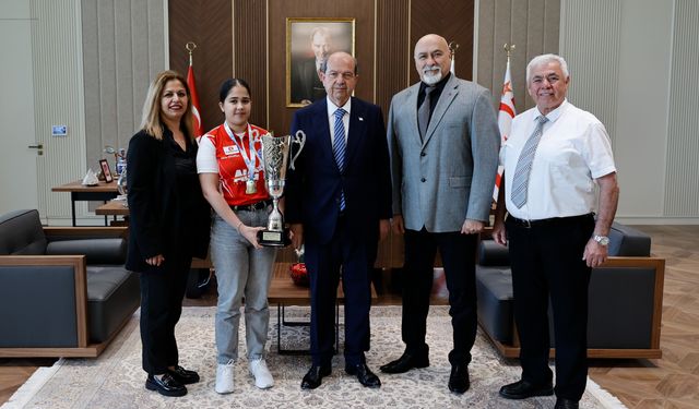Tatar, Avrupa Kadınlar Bilardo Şampiyonu Ghaffari'yi kabul etti