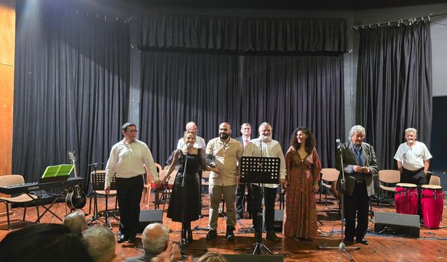 Kıbrıs Türk Müzik ve Sanat Derneği korosu mest etti