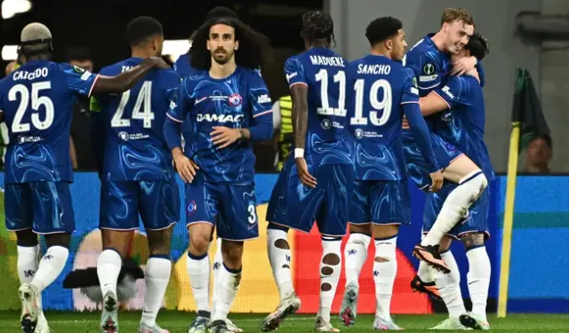 Chelsea’den tarihi şampiyonluk