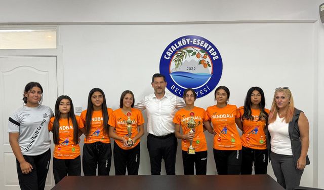 Esentepe Efsane Yetenek Avcıları Spor Kulübü’nden Kırok’a teşekkür ziyareti