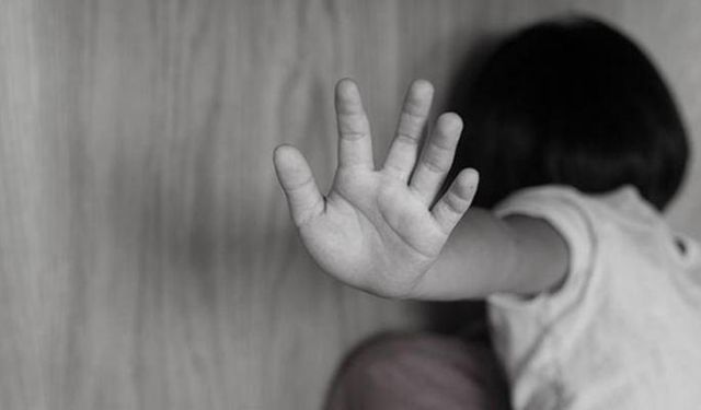 Rum polisi çocuk istismarcısının yakalanmasına katkıda bulundu