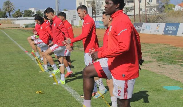 Dumlupınar'da 21 futbolcu kiralık