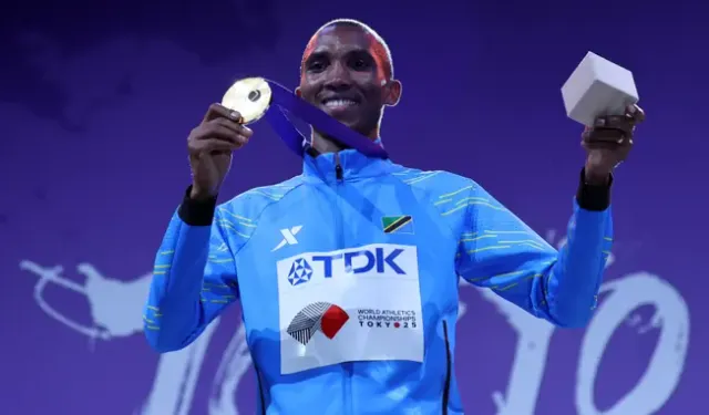 Alphonce Felix Simbu tarihe geçti