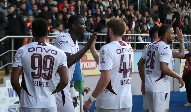 Trabzonspor, işi ilk yarıda bitirdi