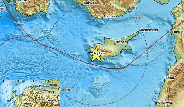 5.4 büyüklüğündeki depremin ardından 12 artçı