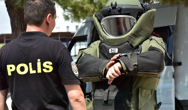 Metehan’da Millet Bahçesi çevre düzenleme çalışmaları sırasında eski mühimmat bulundu