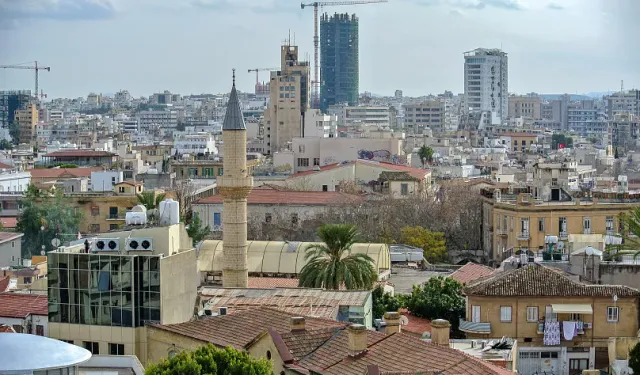 Rum göçmenler kredilerini ödemek için KKTC’deki mallarını satıyor