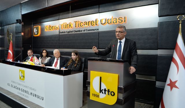 Erhürman: “Toplumun yaşanan problemler karşısında konuşması gerekiyor"