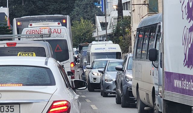 Girne’de sadece belediyenin çabalarıyla trafik sorunu çözülmüyor