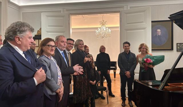 Piyanist Rüya Taner'den Viyana’da resital