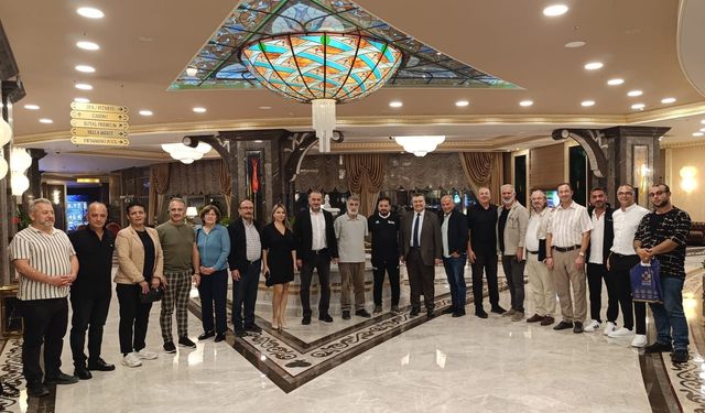 Merit yatırımları Hamburglu Türk gazetecilere anlatıldı