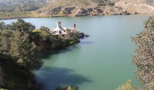 Lefke Çevre ve Ekoloji Derneği Başkan Yardımcısı Mahmutoğlu sel baskınlarına ilişkin değerlendirmede bulundu