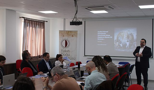 Doğu Akdeniz’de kesişen krizler YDÜ’de masaya yatırıldı