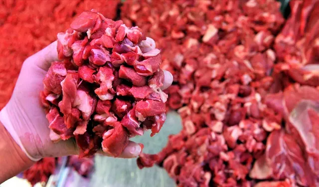 Güney'de dana etinin ve yılbaşı tatlılarının fiyatı arttı