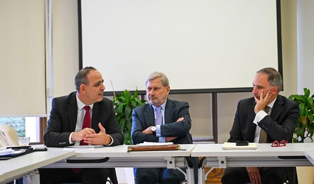 “AB'ye daha büyük görevler düşüyor”