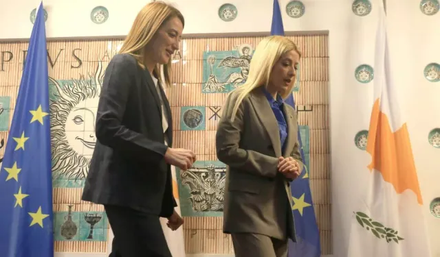 Metsola Rum Meclisi’ni ziyaret etti