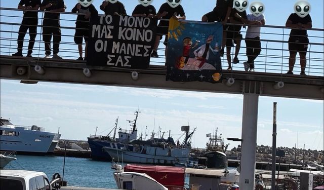 Larnaka’da lise öğrencilerinin Nazi işaretli fotoğraf ve vandallıkları tepki çekti