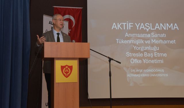 Sosyal Hizmetler Dairesi personeline “Aktif Yaşlanma” eğitim verildi