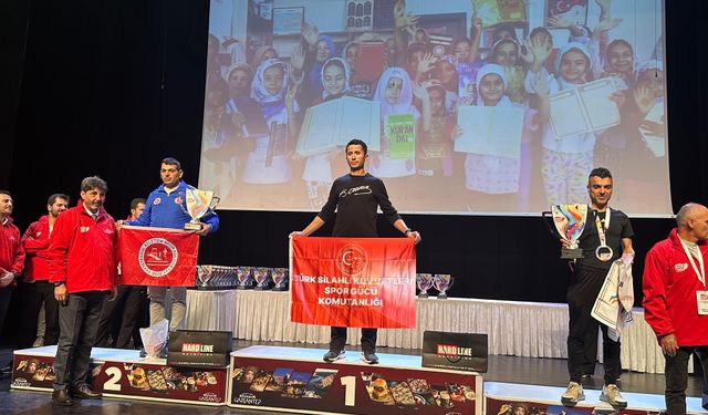 Hakan Tazegül Gazi Yarı Maraton Birincisi