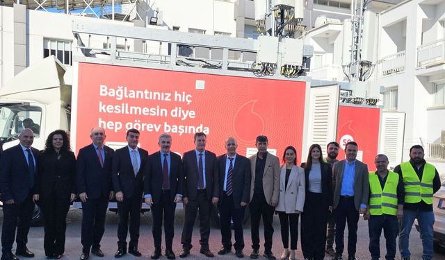 Arıklı, Telsim’in haberleşme altyapısına dâhil edilen yeni nesil mobil baz istasyonlarını inceledi