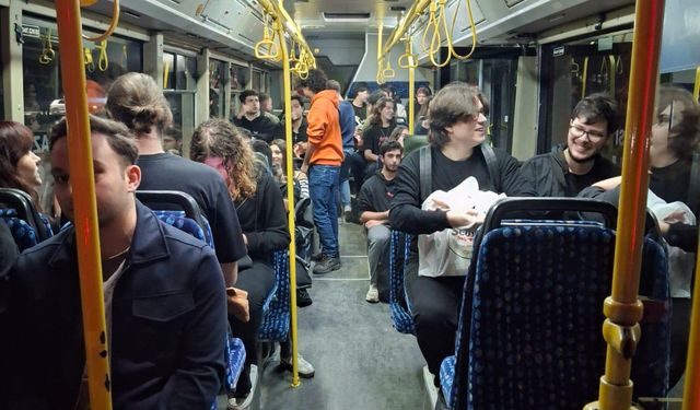 Uluçay: “Esnek toplu taşıma, kent yaşamına katılımı ve çevre dostu ulaşımı güçlendirdi”