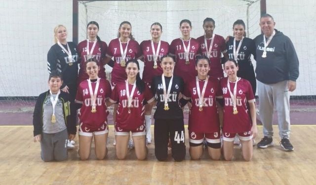 Hentbolda UKÜ çifte şampiyon