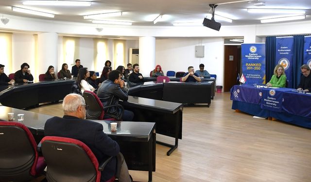 DAÜ’de “Bir Diplomatın Hayatı: Modern Göçebelik” konulu seminer yapıldı