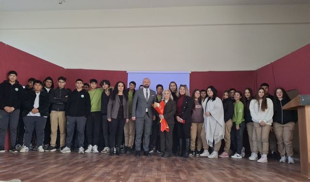 Dr. Fazıl Küçük Endüstri Meslek Lisesi’nde anlamlı tören