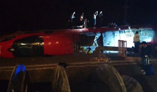 İspanya'nın güneyinde hızlı tren faciası