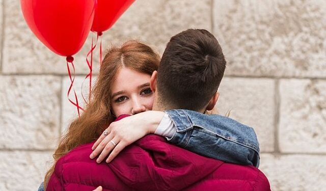 Aşkın bedeli cep yakıyor