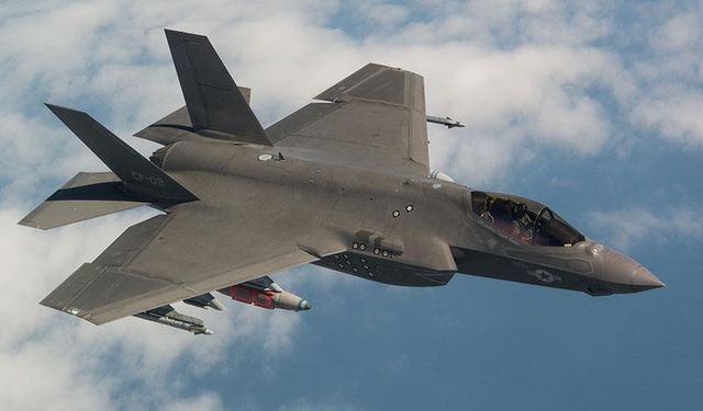 İngiltere Ağrotur üssüne 6 F-35 savaş uçağı gönderdi