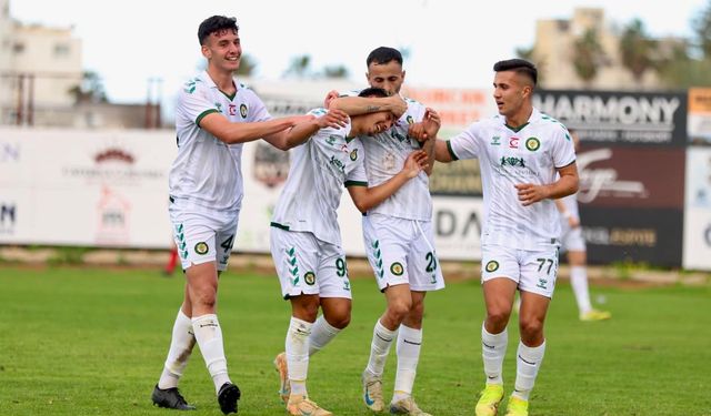 Kargalar, evinde çok farklı