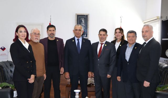 Çavuşoğlu ile MOK okul sporlarını masaya yatırdı