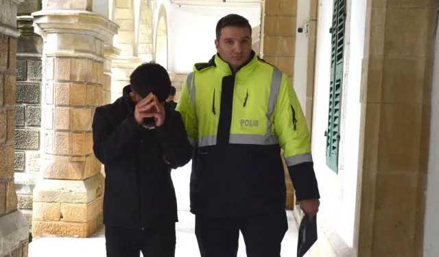 Sırt çantasından mermi çıktı!