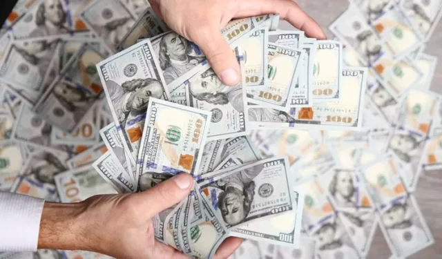 Tek bir biletle milyoner oldu