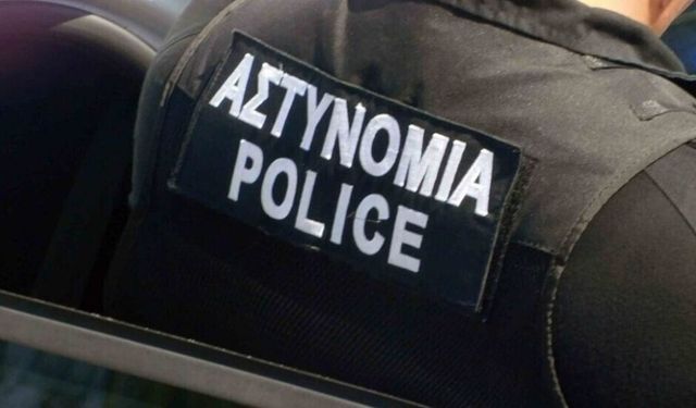 Limasol'da kilitli araçtan para çalıdığı tespit edilen 27 yaşındaki kişi tutuklandı